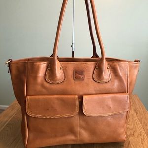 Dooney & Bourke Florentine Pocket Shopper